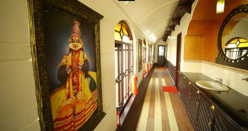 Marina Houseboat, Alleppey 3